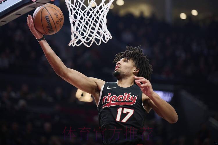 夏普24分 开拓者战胜老鹰 夏普24分 开拓者战胜老鹰